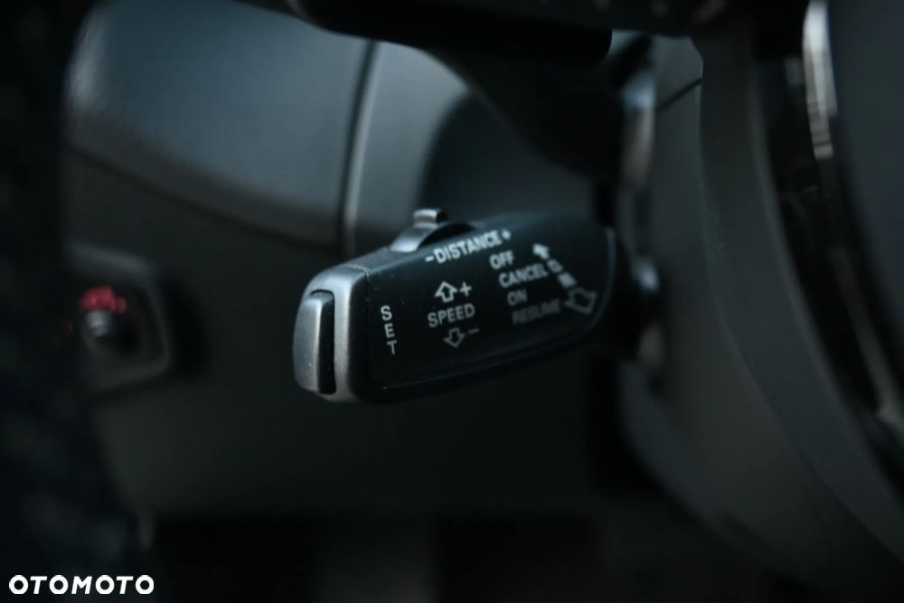 Audi Q5 2.0 TDI Quattro S tronic design - 38