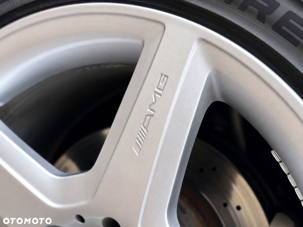 Mercedes-Benz CLS 63 AMG - 14