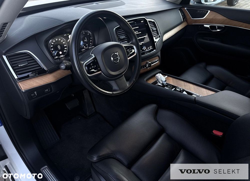 Volvo XC 90 - 12