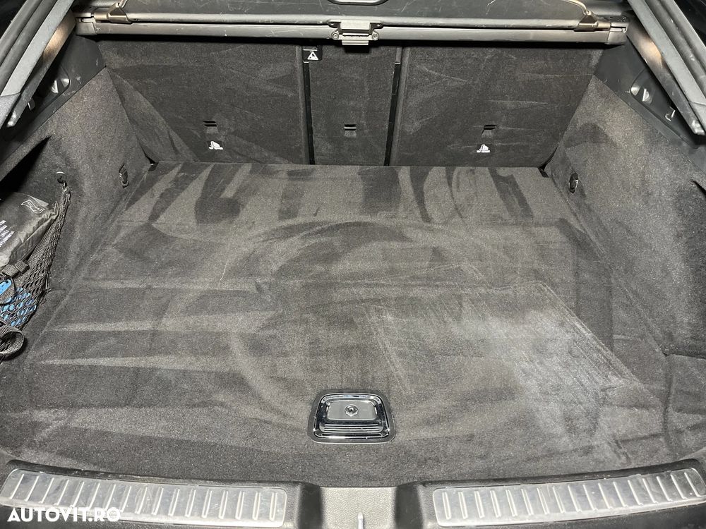 Mercedes-Benz GLC - 26