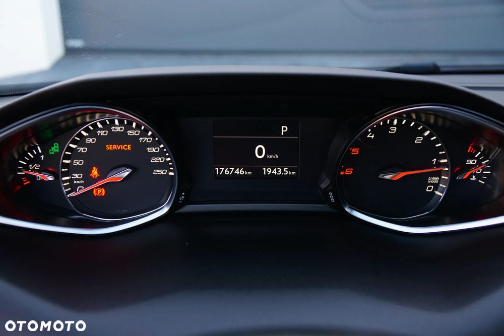 Peugeot 308 BlueHDi FAP 120 EAT6 Stop & Start Allure - 37