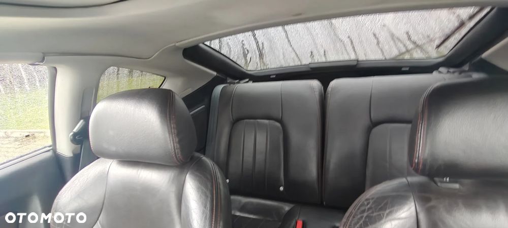 Hyundai Coupe 2.0 Middle - 11