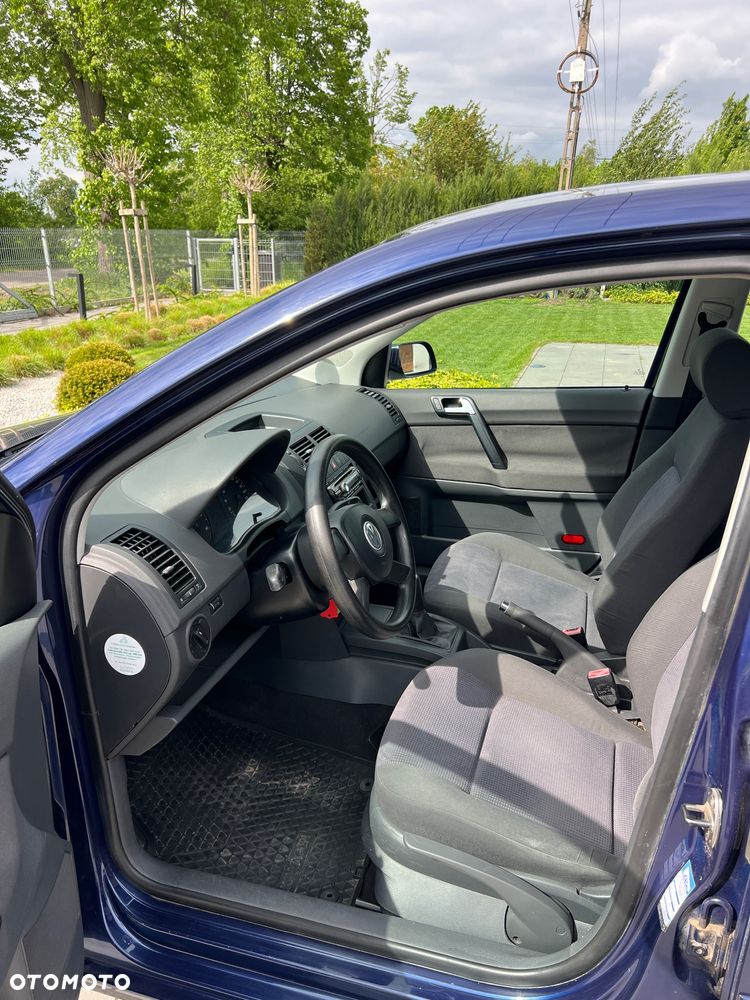 Volkswagen Polo 1.4 Comfortline - 5