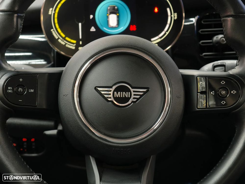 MINI 3 Portas Cooper SE - 14