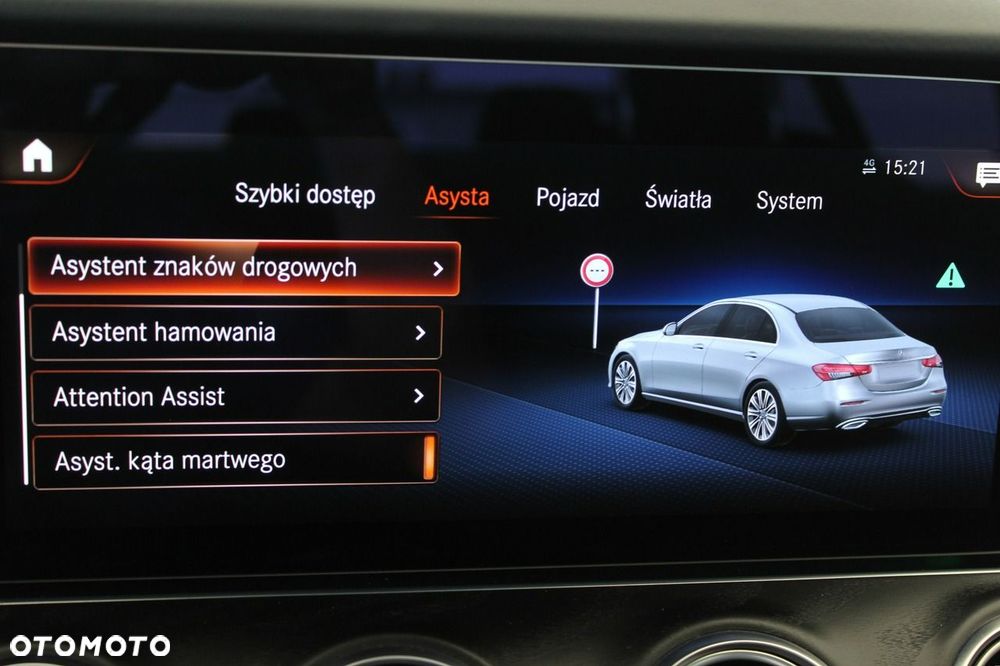 Mercedes-Benz Klasa E 220 d 4Matic 9G-TRONIC AMG Line - 25