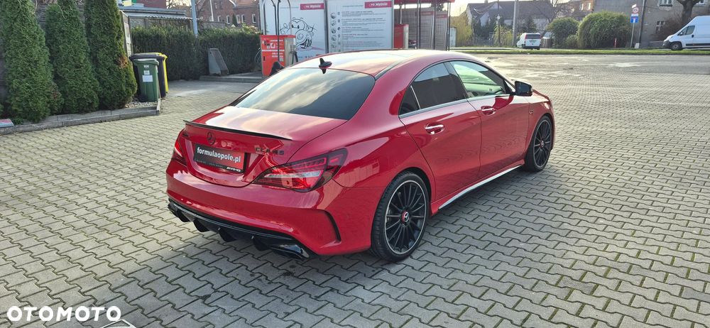 Mercedes-Benz CLA AMG 45 4Matic AMG Speedshift DCT 7G AMG Night Edition - 6