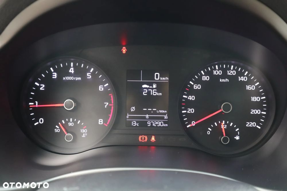 Kia Stonic - 17