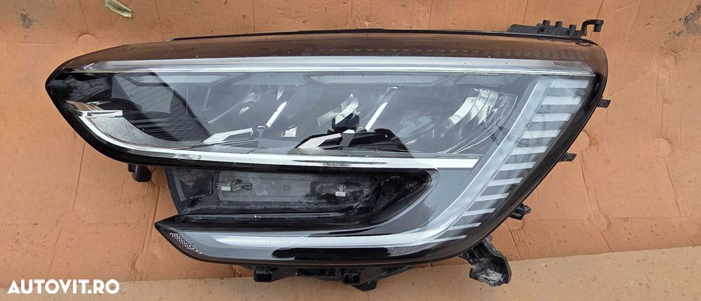 Far stanga Full Led Renault Megane 4 Facelift 2021 2022 / 2023 2024 - 1