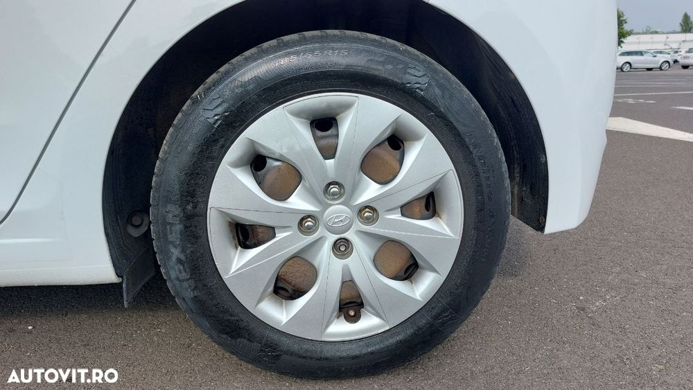 Hyundai i20 - 15