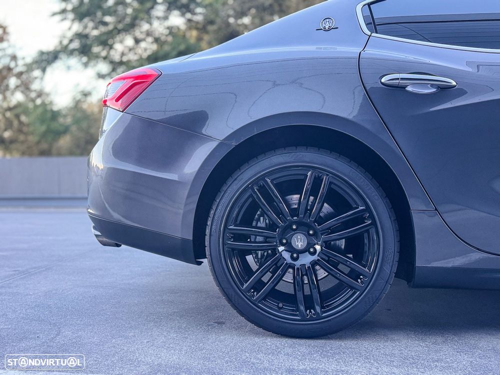 Maserati Ghibli Diesel GranSport - 13