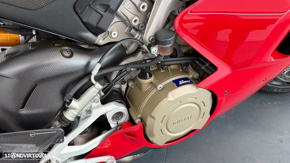Ducati Panigale V4 S - 8