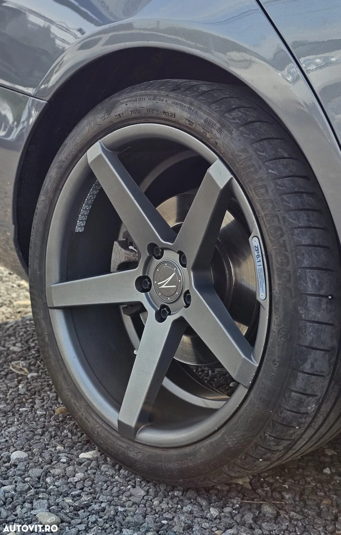 Mercedes-Benz E 220 d T-Modell 4MATIC Aut. - 15
