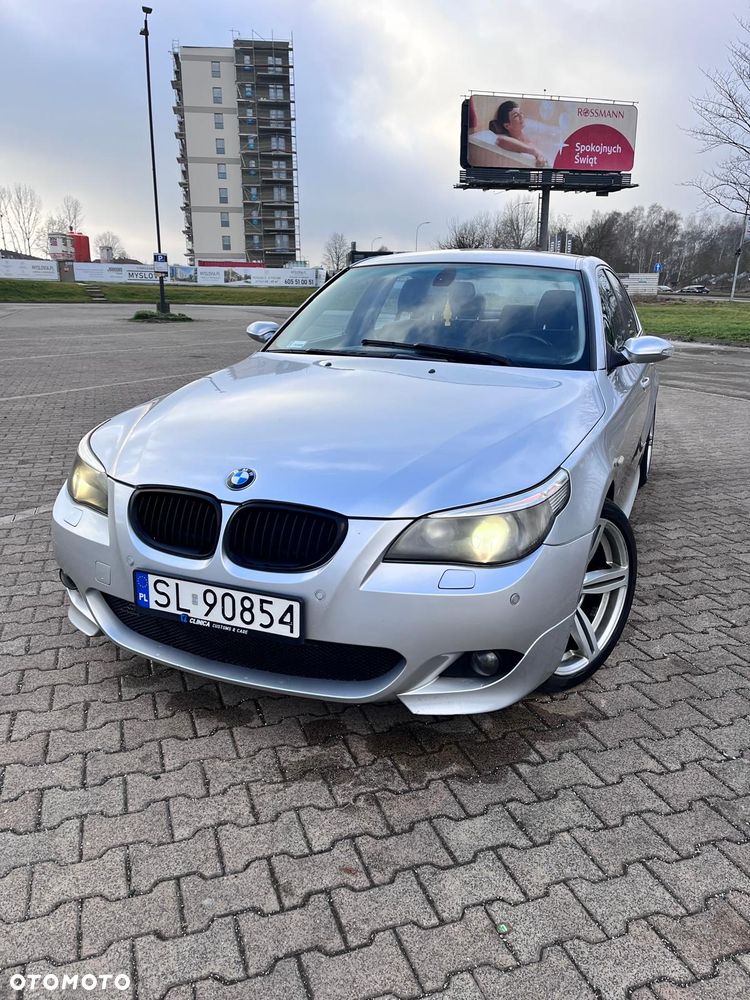 BMW Seria 5 545i - 10