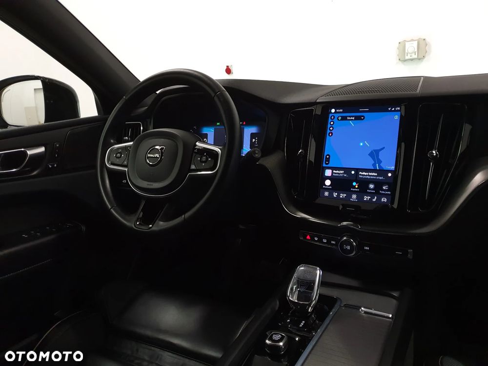 Volvo XC 60 B4 D Geartronic RDesign - 11