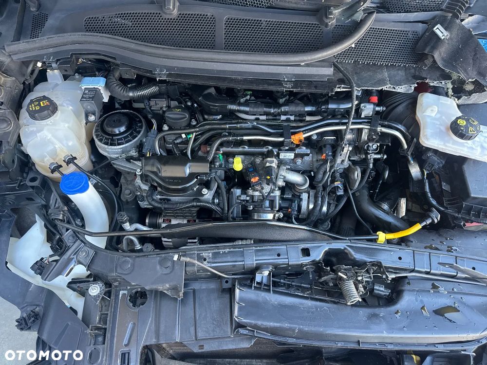 Ford S-Max - 7