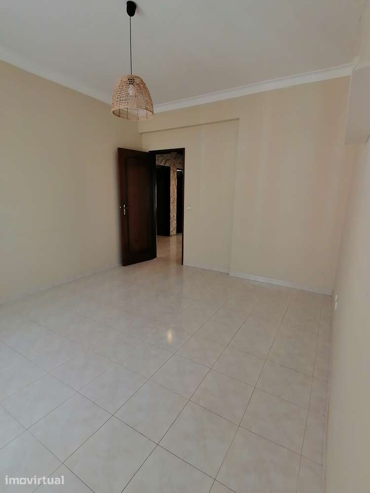 Apartamento T2 Cozinha equipada Pinhal Novo (zona das Piscinas) - Grande imagem: 5/15
