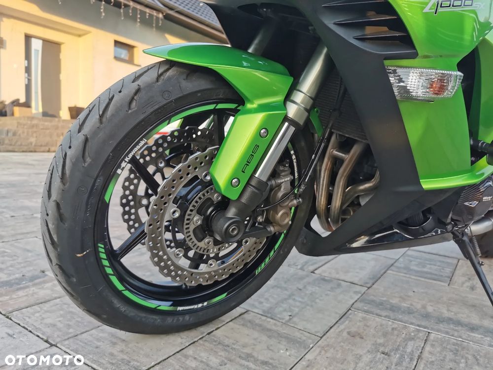 Kawasaki Z - 12