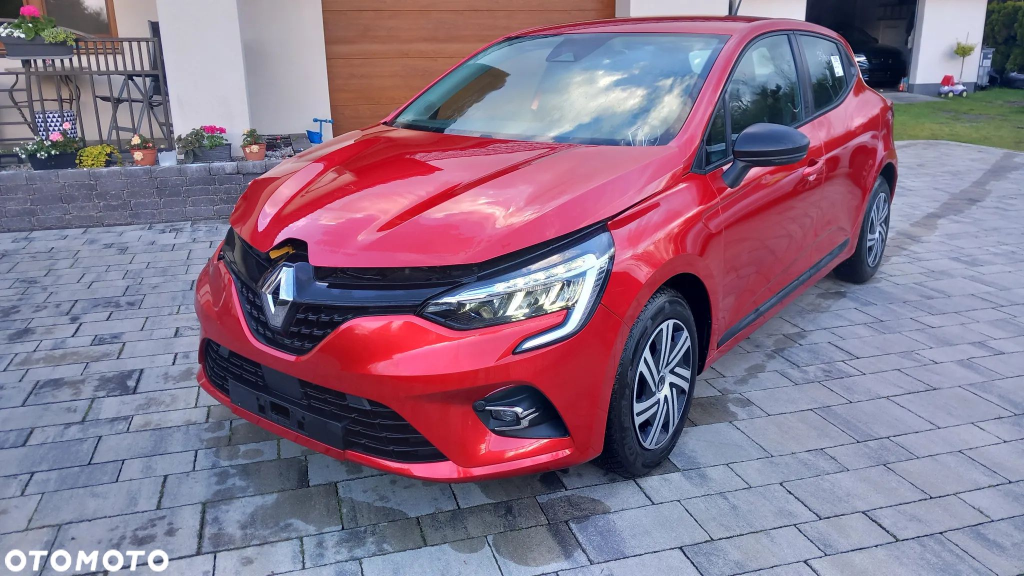 Renault Clio TCe 90 EVOLUTION - 1