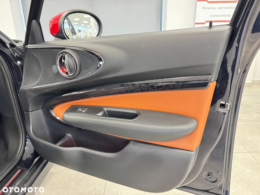 MINI John Cooper Works ALL4 sport - 27