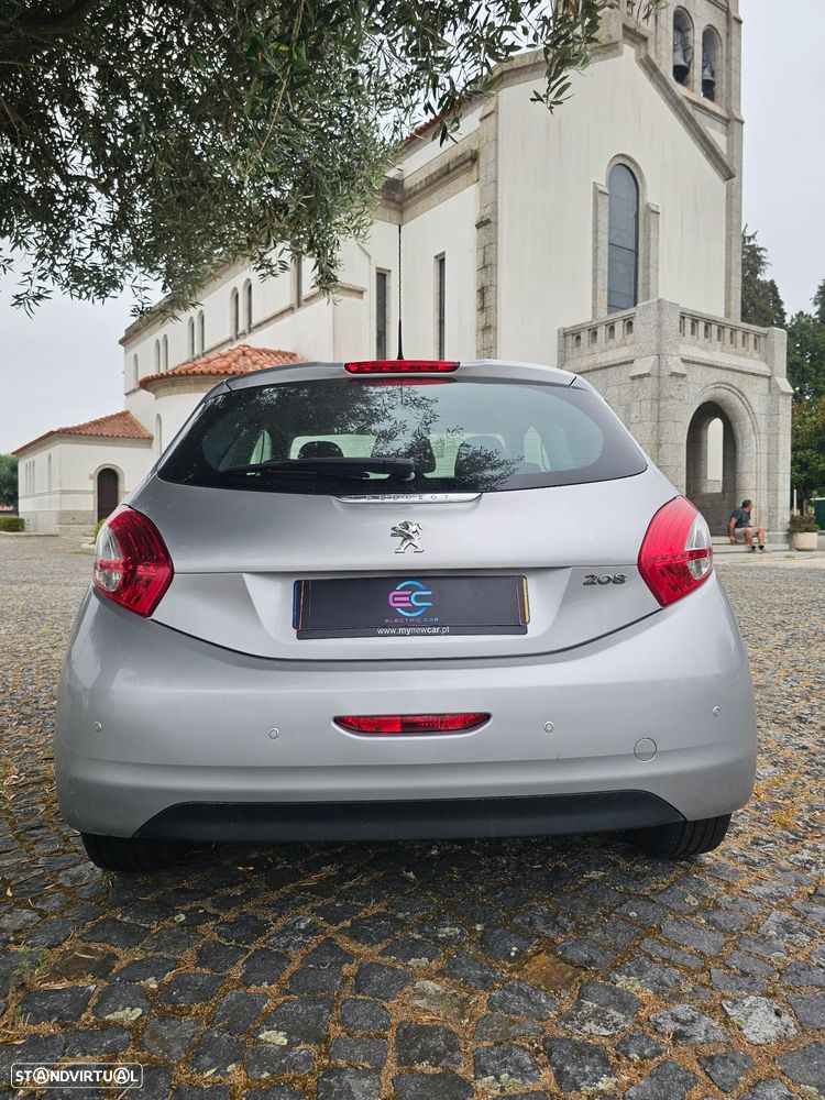Peugeot 208 1.4 HDi Active - 11