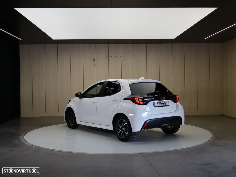 Toyota Yaris 1.5 VVT-i Exclusive - 4