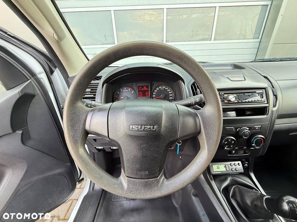 Isuzu Satellite 4X4 Kontener Chłodnia/Mroźnia + 230V ThermoKing - 13