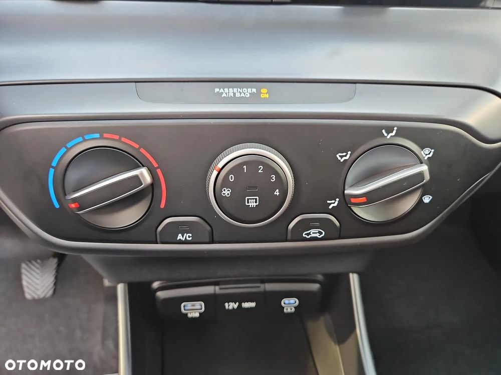 Hyundai i20 1.2 Modern - 21