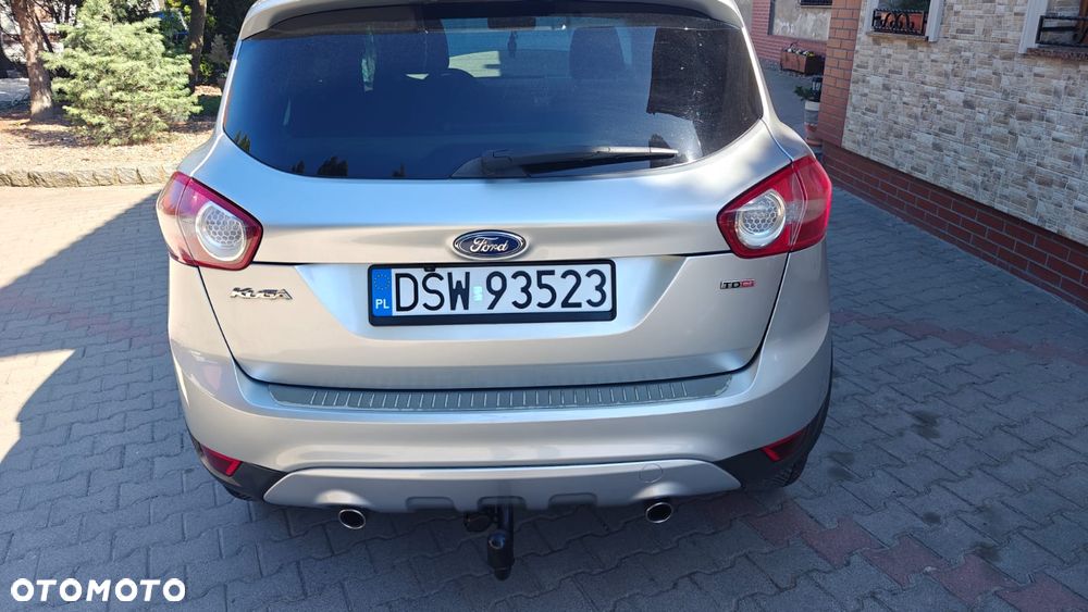 Ford Kuga 2.0 TDCi Titanium - 8