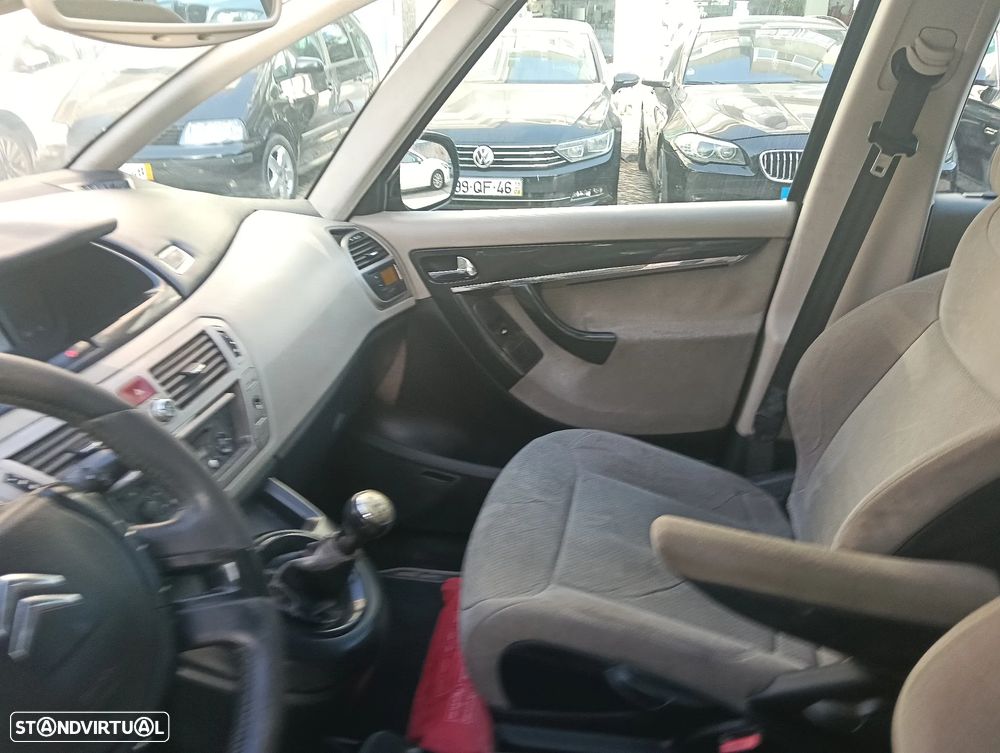 Citroën C4 Grand Picasso 1.6 HDi Exclusive - 9