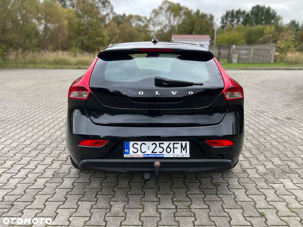 Volvo V40 - 11
