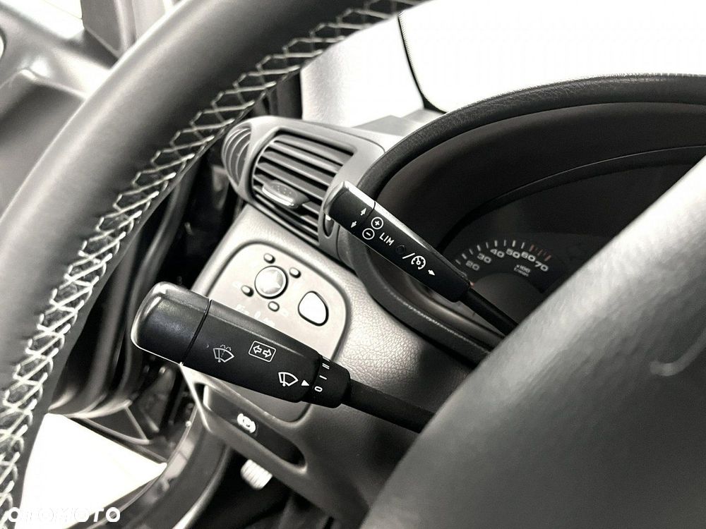 Mercedes-Benz Klasa C 32 AMG - 30