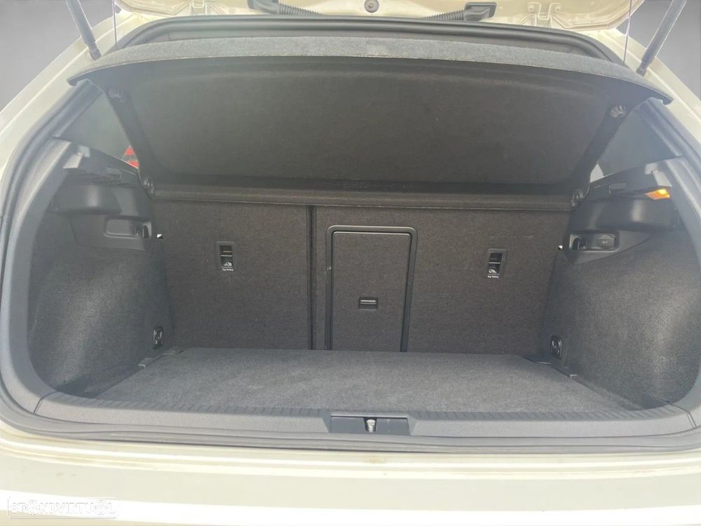 VW Golf 2.0 TSI GTI DSG Performance - 19