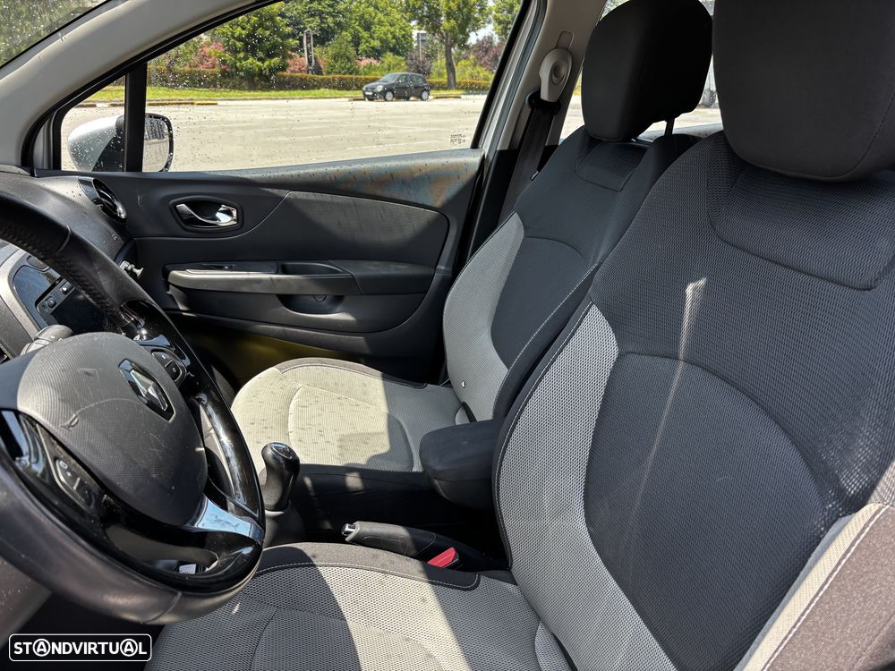 Renault Captur 0.9 TCE - 17