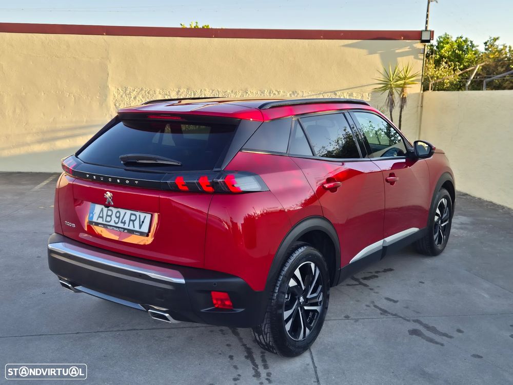 Peugeot 2008 1.2 PureTech Allure Pack - 23