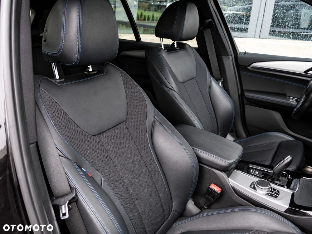BMW X3 - 25