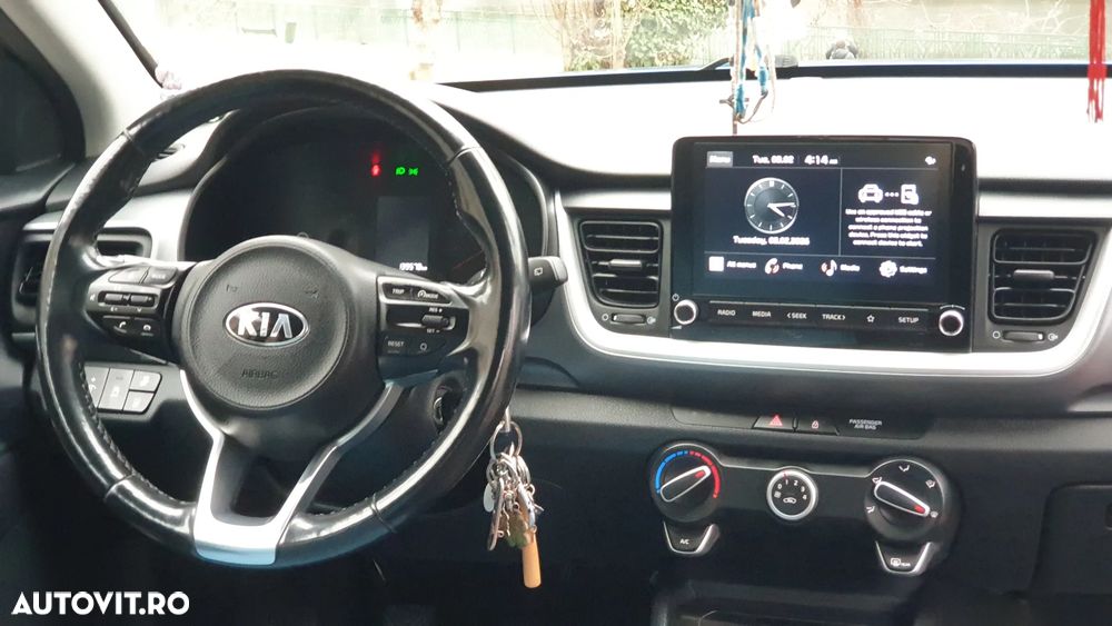 Kia Stonic - 12