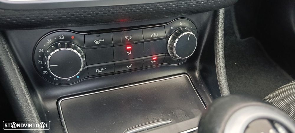 Mercedes-Benz A 180 CDI BE Urban - 22