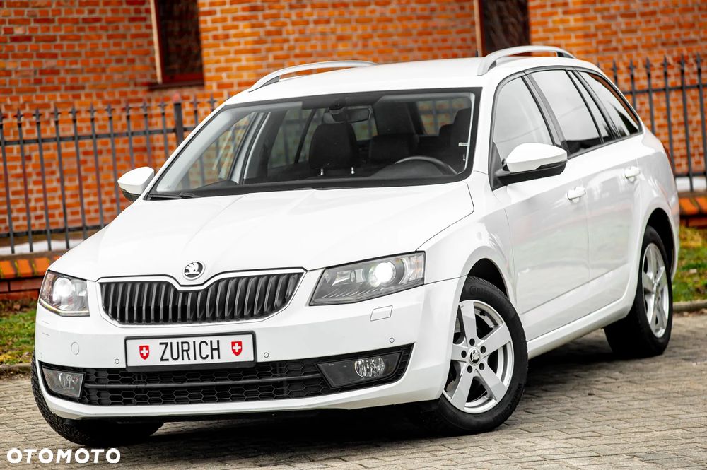 Skoda Octavia 2.0 TDI 4x4 Clever DSG - 2