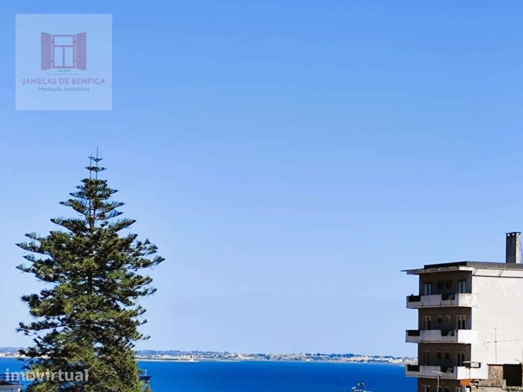 T2 Renovado, São Vicente, Lisboa. Equipado e mobilado - Grande imagem: 2/9