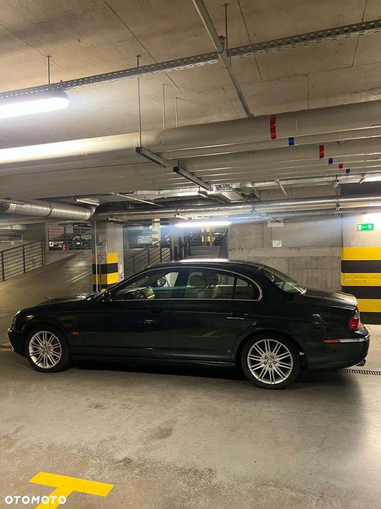 Jaguar S-Type 2.5 V6 Executive - 7