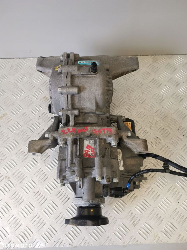 HYUNDAI SANTA FE IV LIFT MOST TYL TYLNY G30AN2009 2.2D AUTOMAT - 2