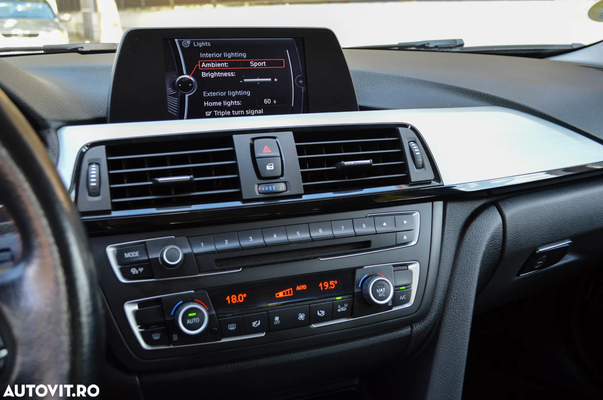 BMW Seria 3 - 24