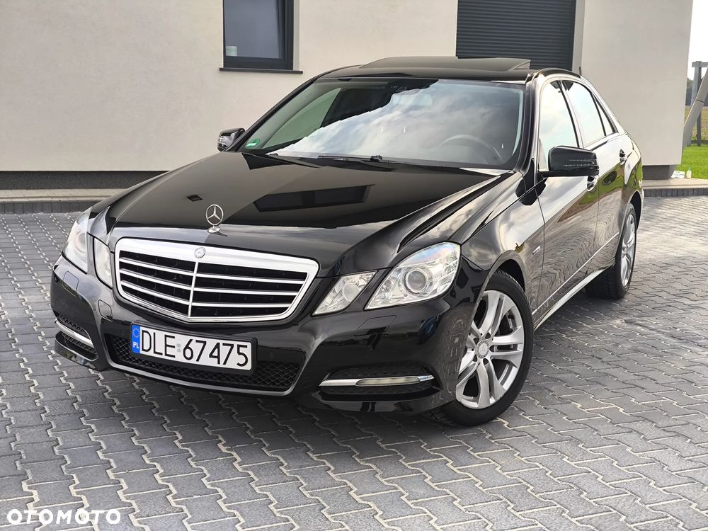 Mercedes-Benz Klasa E 200 CGI BlueEFFICIENCY 7G-TRONIC Avantgarde - 3