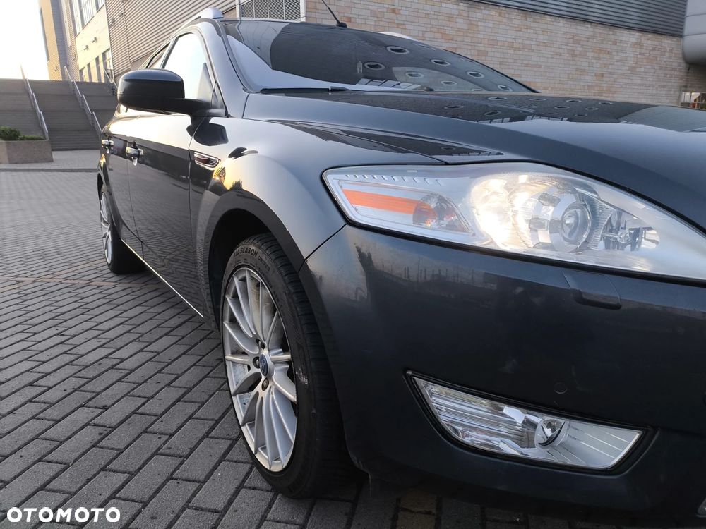 Ford Mondeo 2.0 Ghia Executive - 2