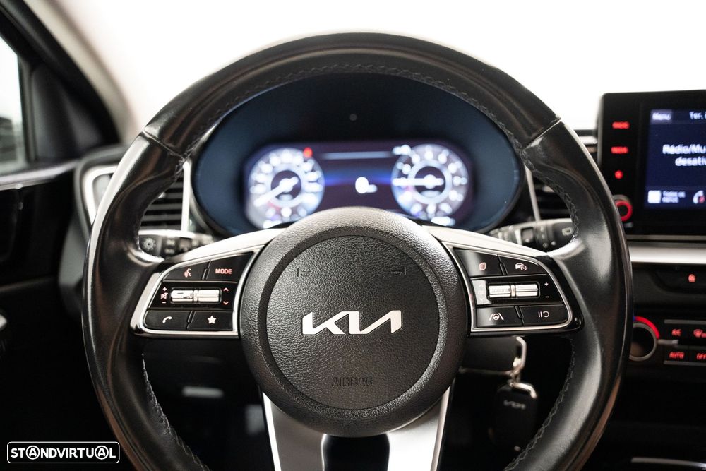 Kia Ceed SW 1.0 T-GDI Sport - 18