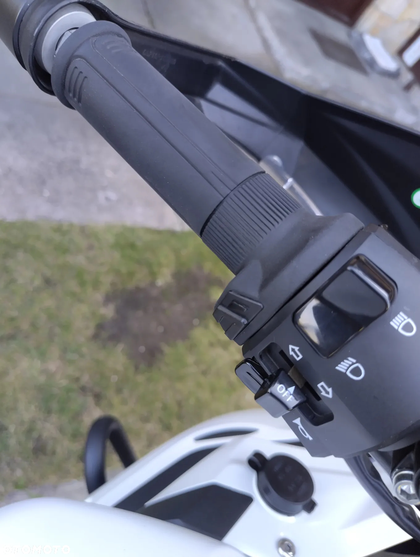Benelli TRK 502 - 8