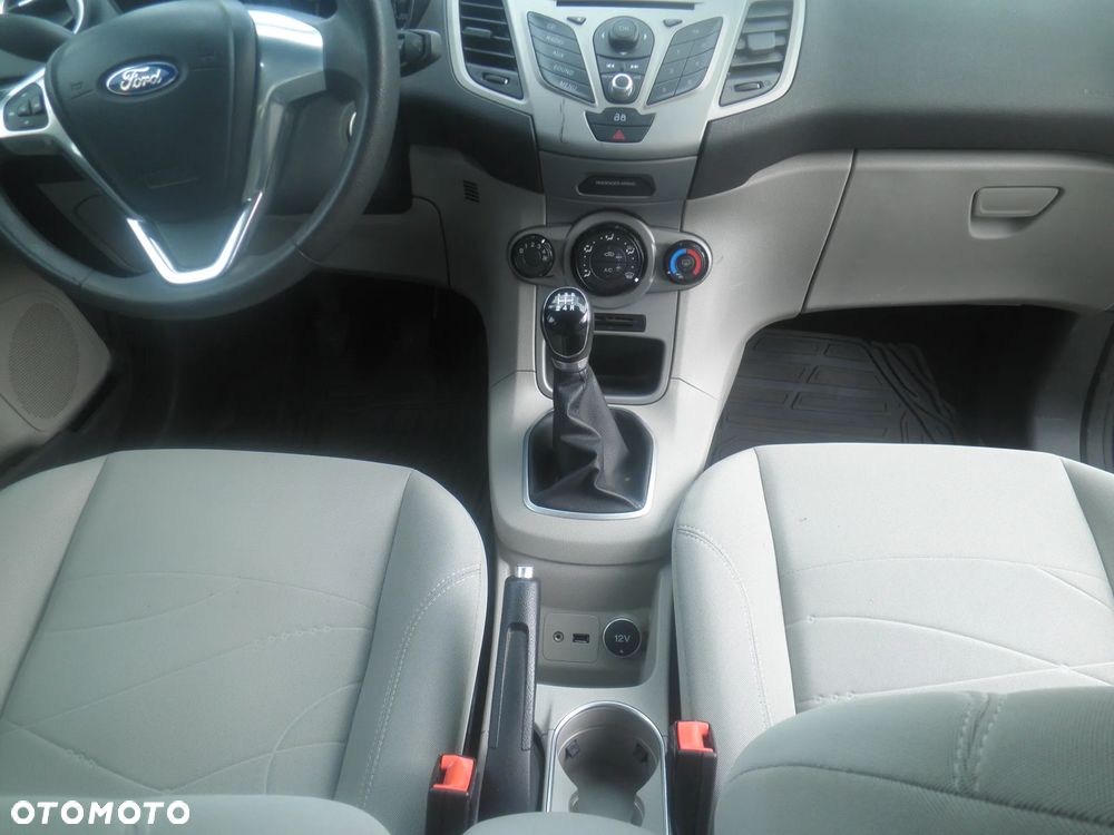 Ford Fiesta 1.25 Trend - 18