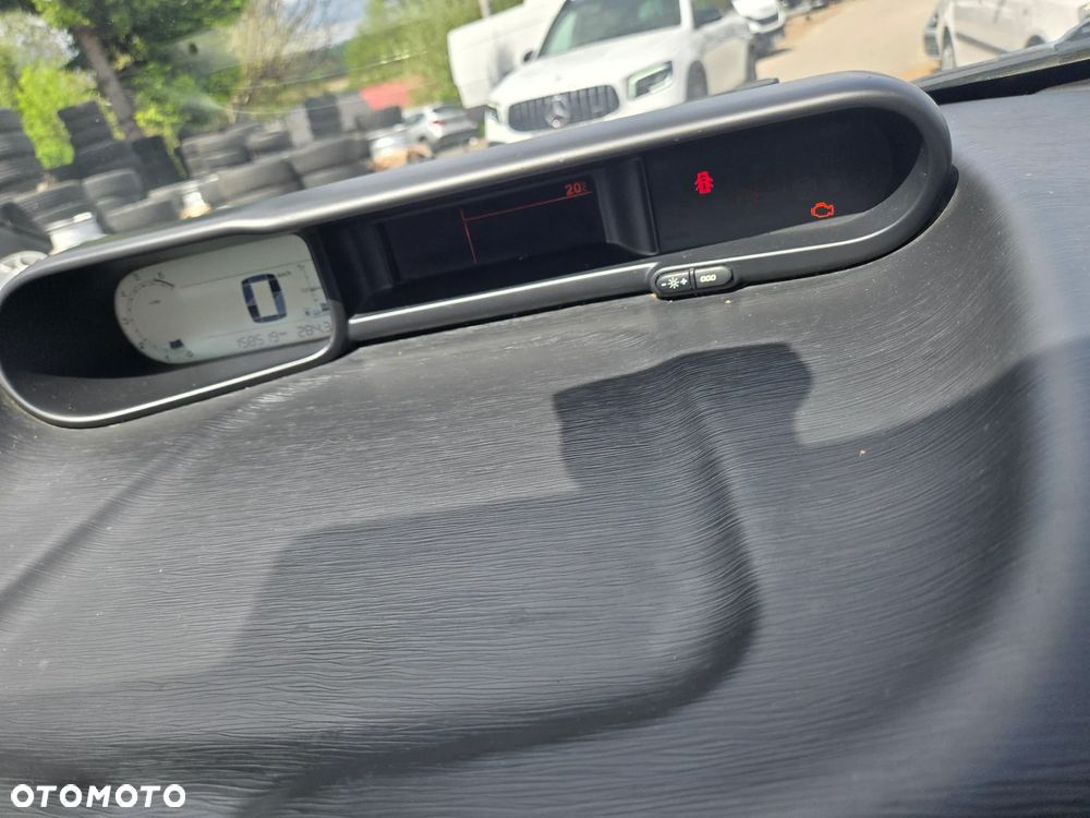 Citroën C3 Picasso VTi 95 Color Selektion - 16