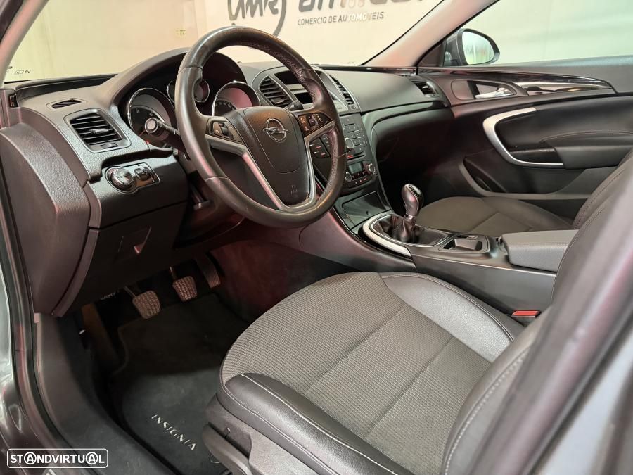 Opel Insignia 2.0 CDTI edition - 10