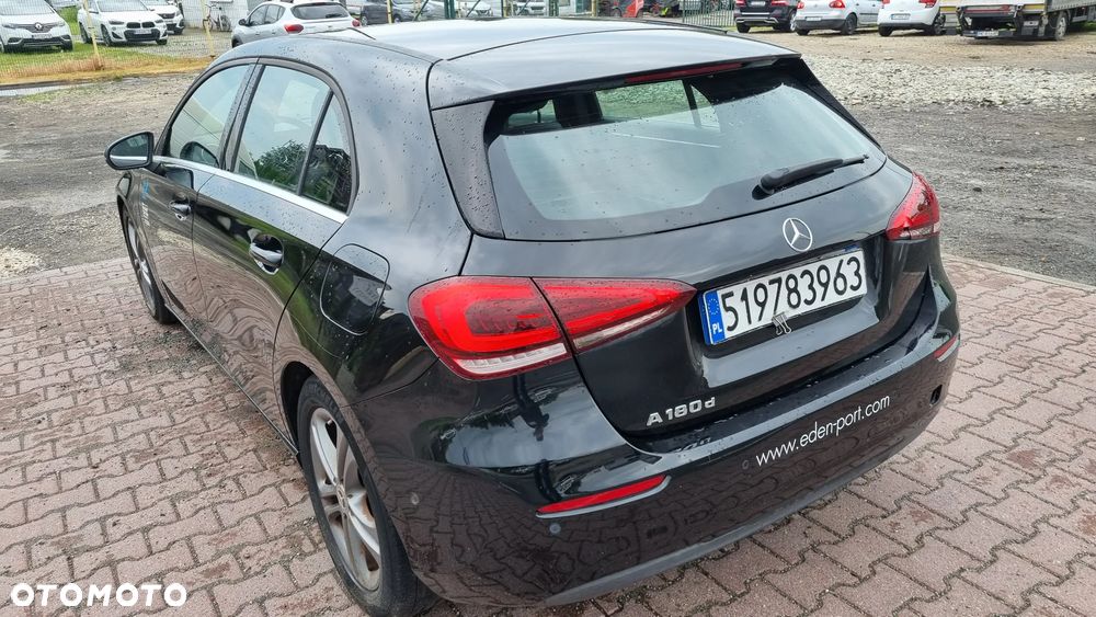 Mercedes-Benz Klasa A 180 d Progressive - 20